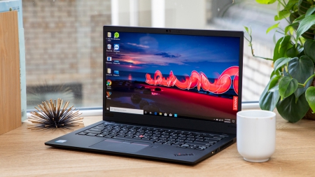 laptop-251220142443.jpg