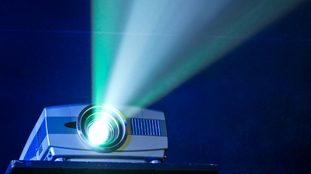 projector-251220144711.jpg